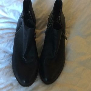 Black lucky brand booties